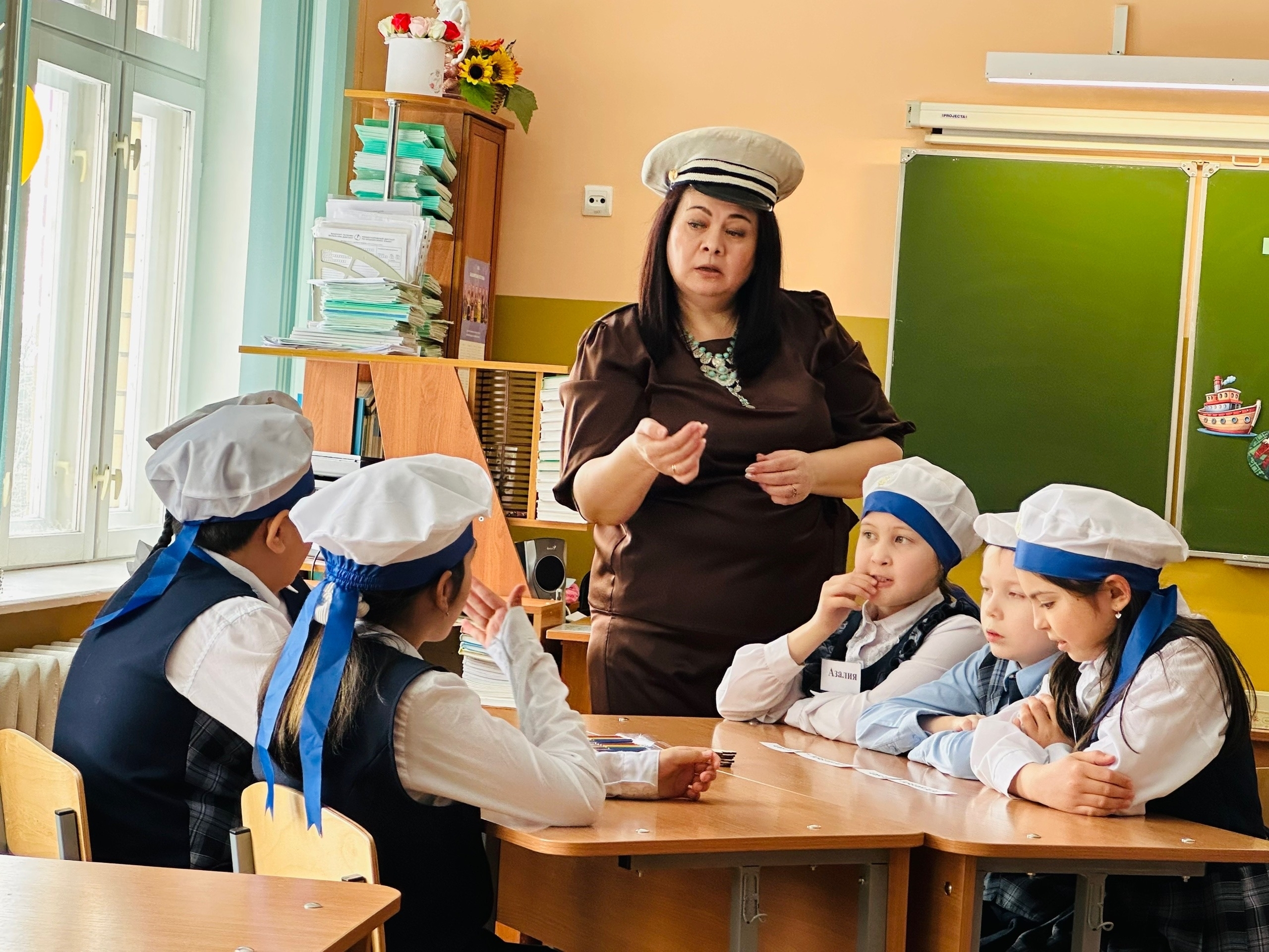 Остаздар ярышы дауам итә