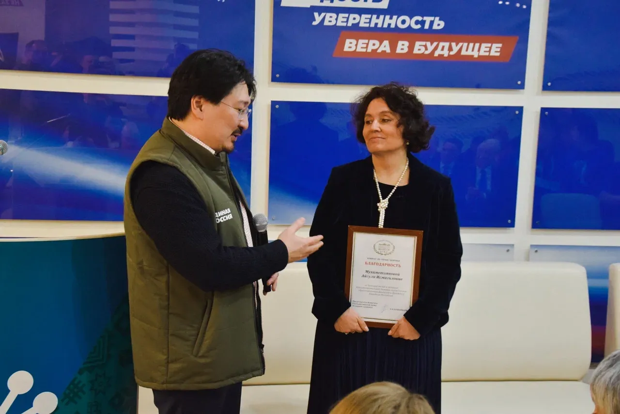 Педагоги БГМУ и волонтеры-медики встретились с Председателем комитета Госдумы РФ по здравоохранению Бадмой Башанкаевым