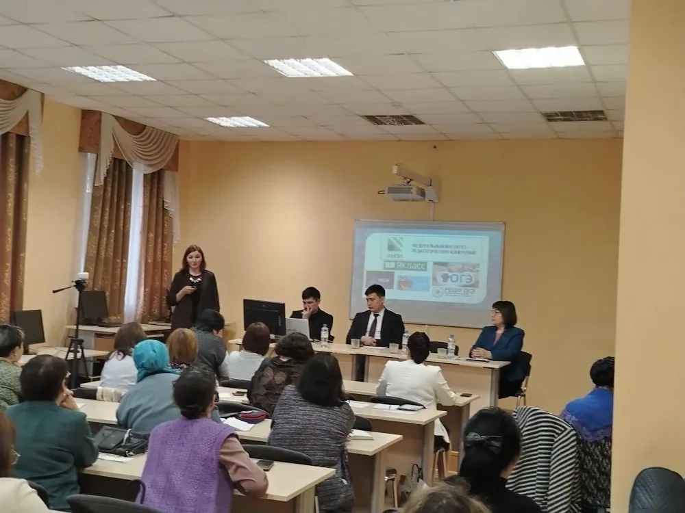 Туған тел уҡытыусылары кәңәшләште