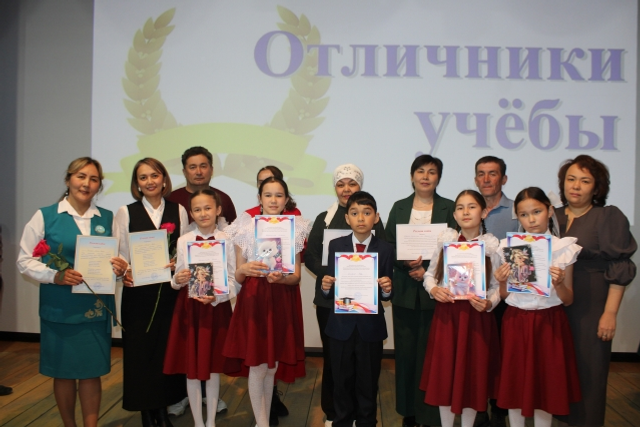 Байнаҙарҙа уҡыу алдынғылары слеты