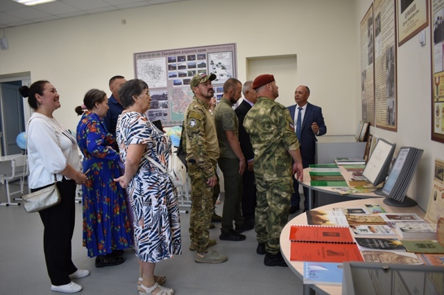 Новый кабинет географии в БРГИ №3: имя Дикката Буракаева – символ знаний.