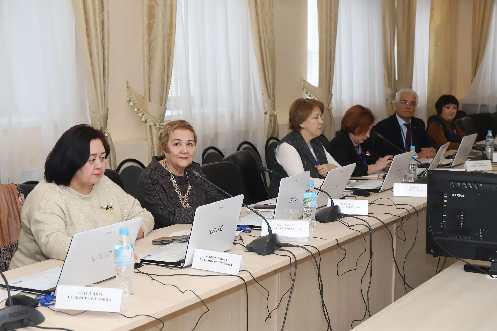 Өфөлә «Башҡорт теле һәм әҙәбиәте йыл уҡытыусыһы» төбәк-ара конкурсы башланды