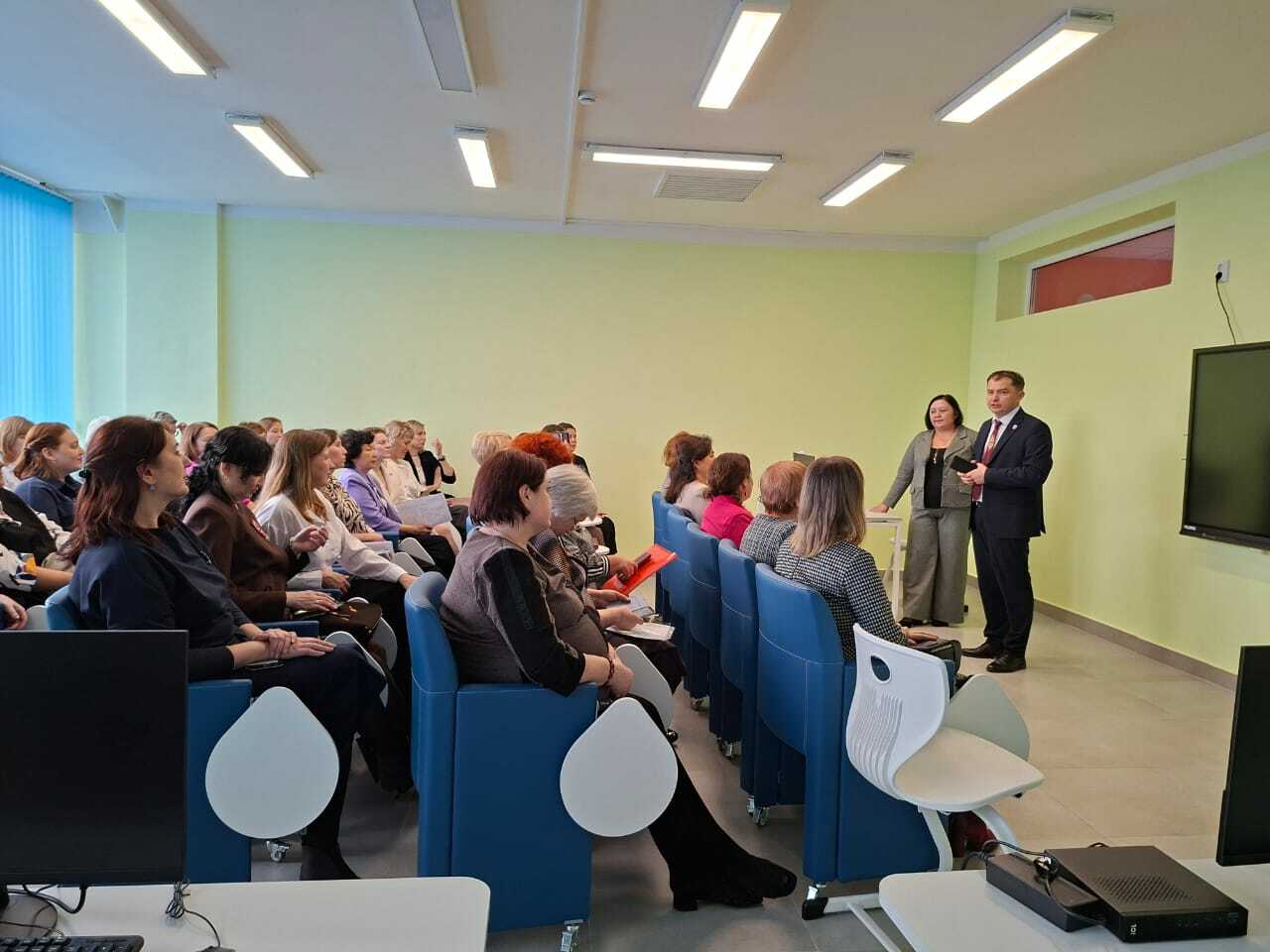 Полилингвальность -  фактор современного образования