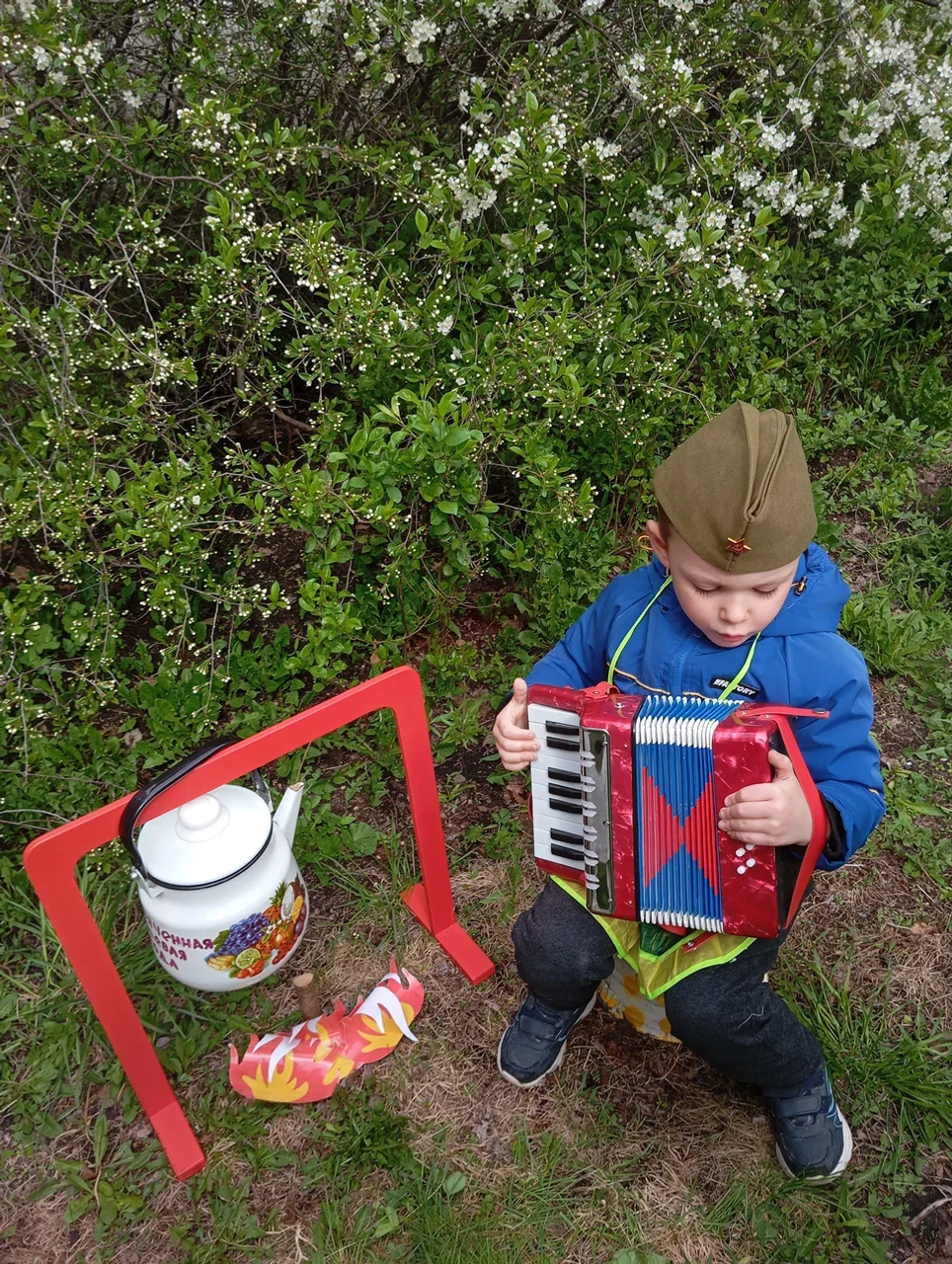 Донъялар имен, күгебеҙ тыныс булһын!