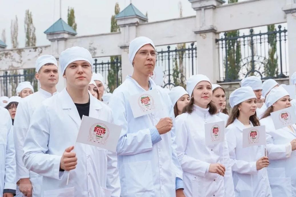 От студенческой скамьи к управлению медицинскими финансами