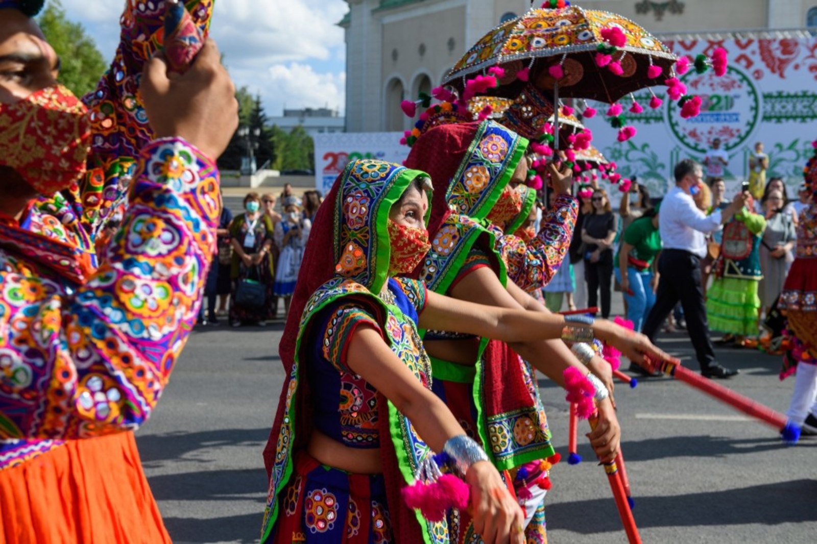 В Башкортостане продолжается уникальное фольклорное событие, которое ждали во всем мире.