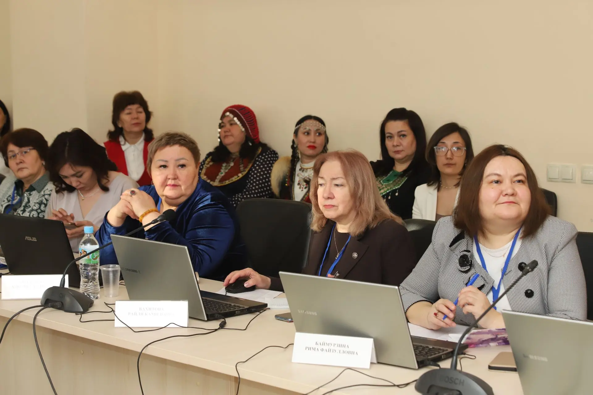 Өфөлә «Башҡорт теле һәм әҙәбиәте йыл уҡытыусыһы» төбәк-ара конкурсы башланды