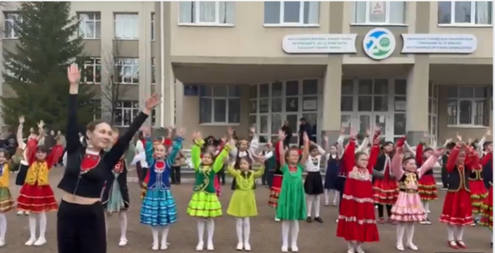 Бөгөн шул тиклем матур, рухлы көн булды!