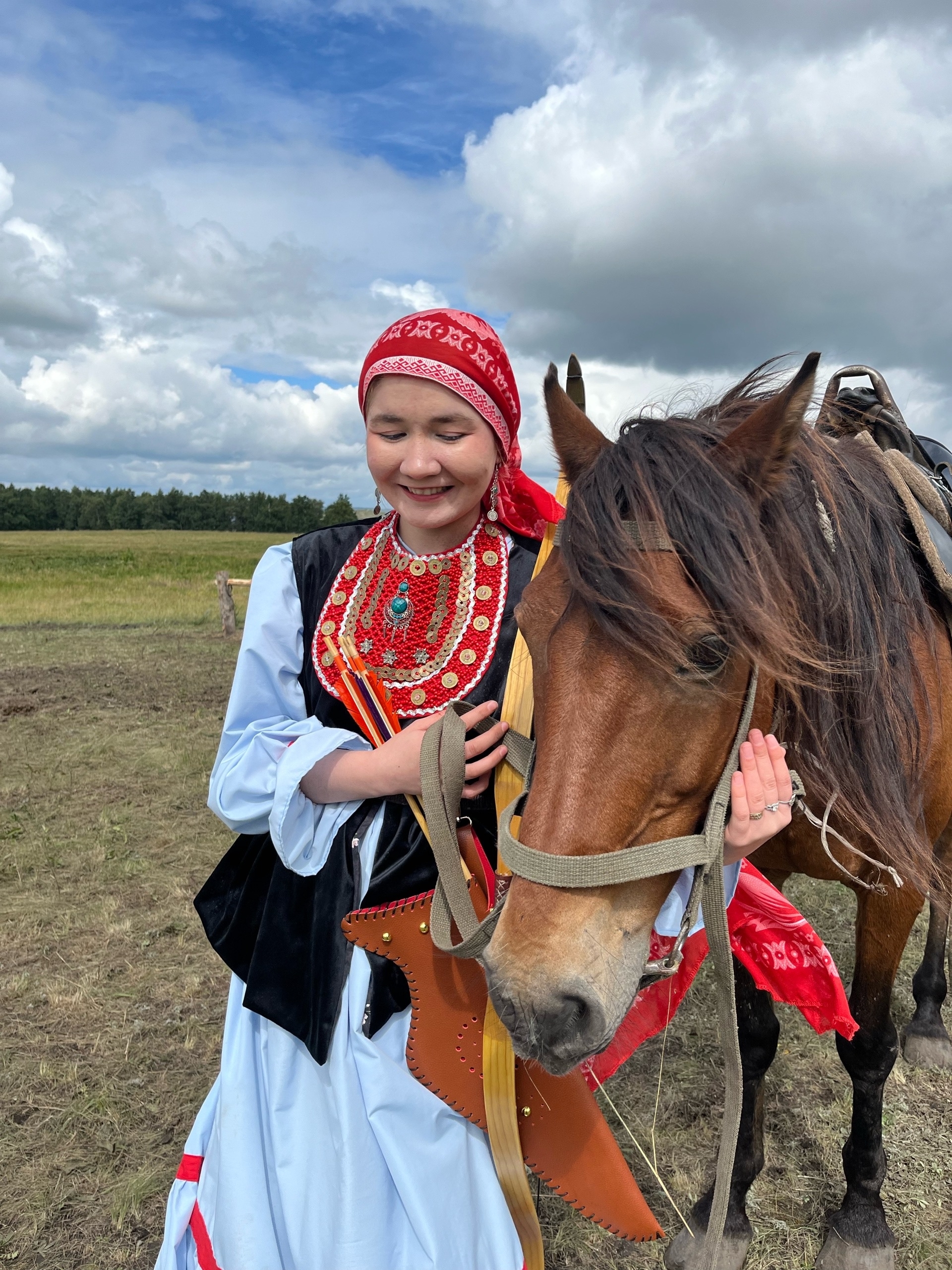 Студенттар көнө менән!