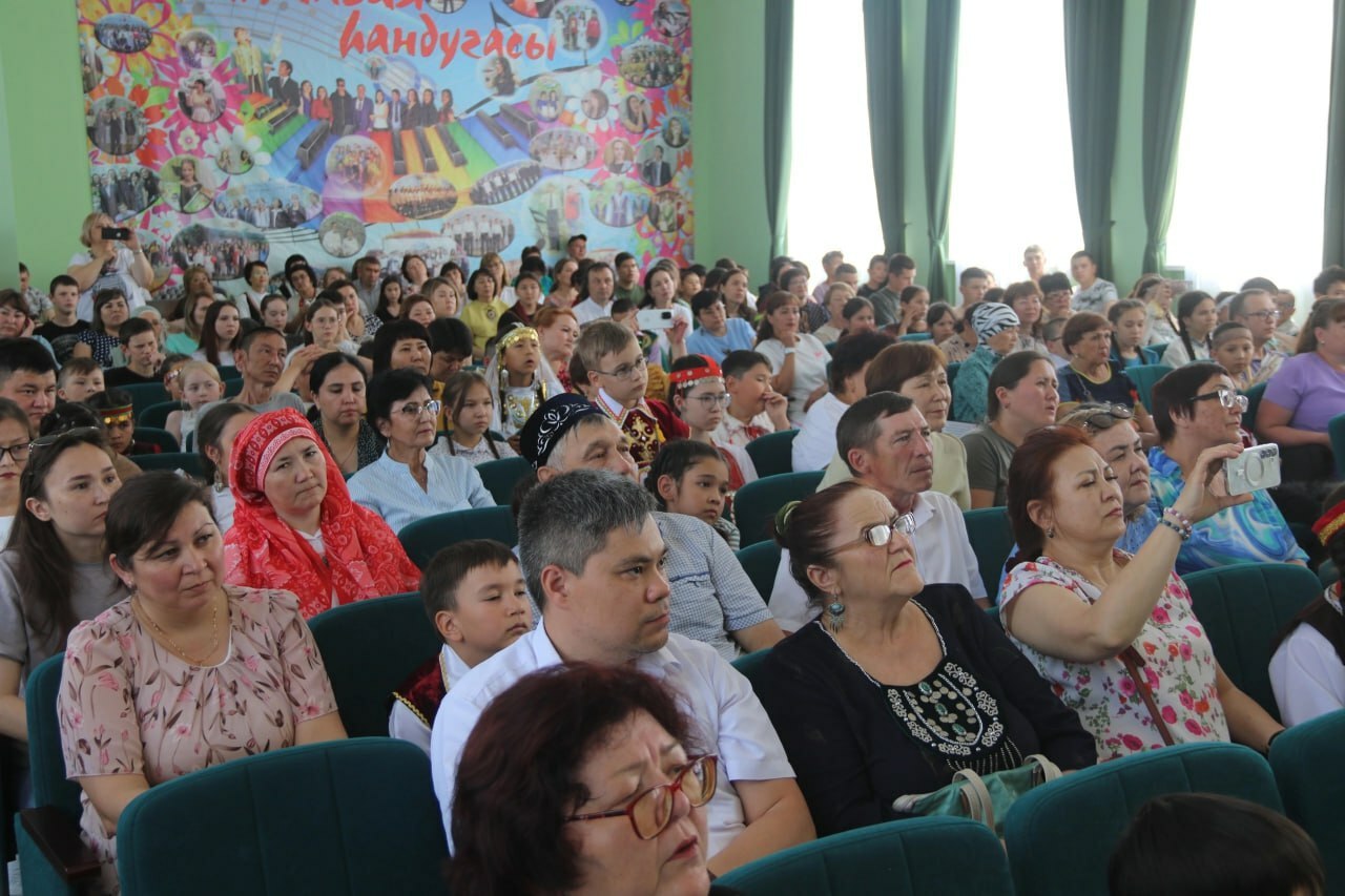 В Кумертау состоялся XXVII Межрегиональный конкурс юных сказителей "Урал батыр"