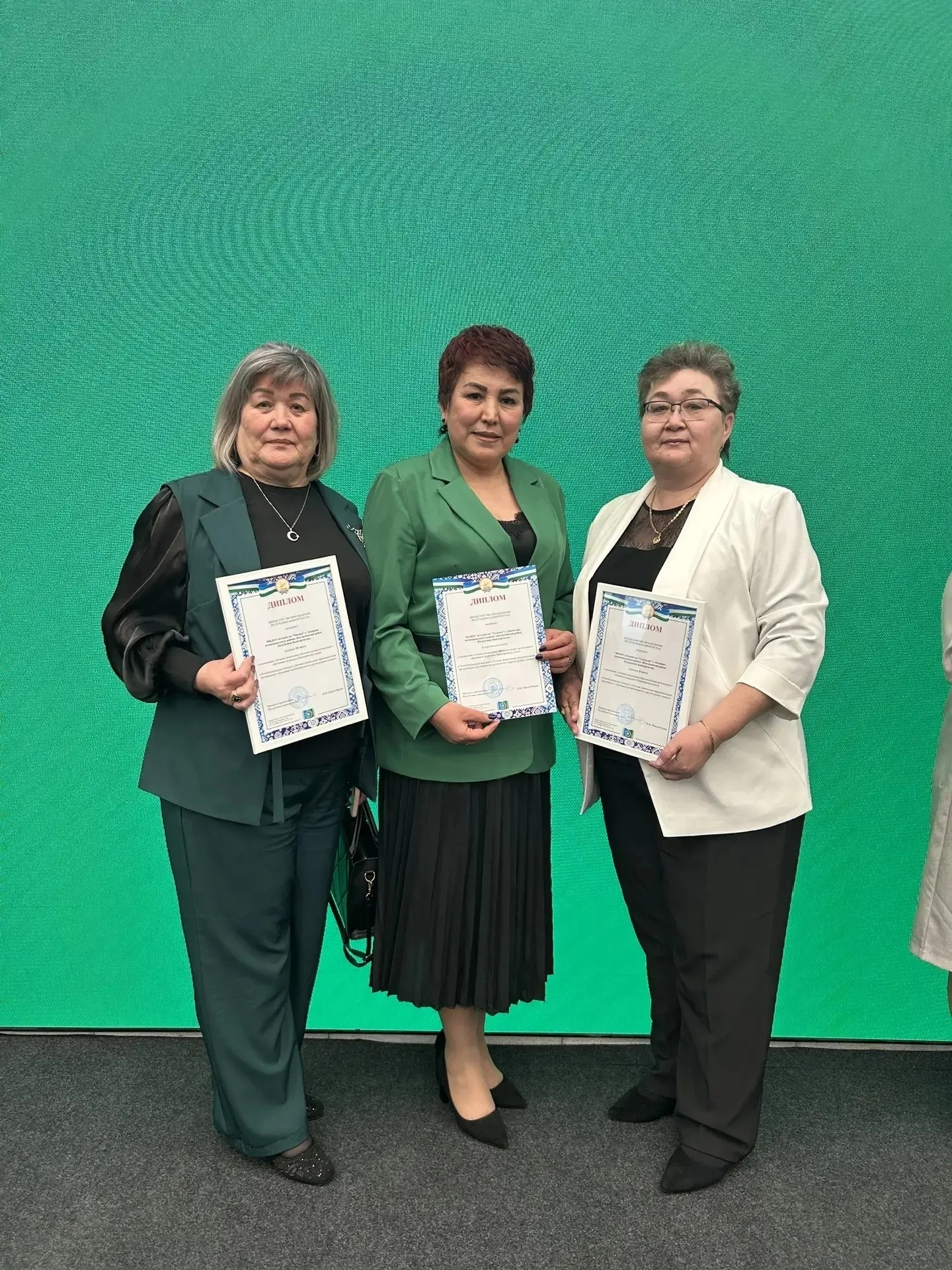 Лучшие учителя Башкортостана отмечены Правительством республики