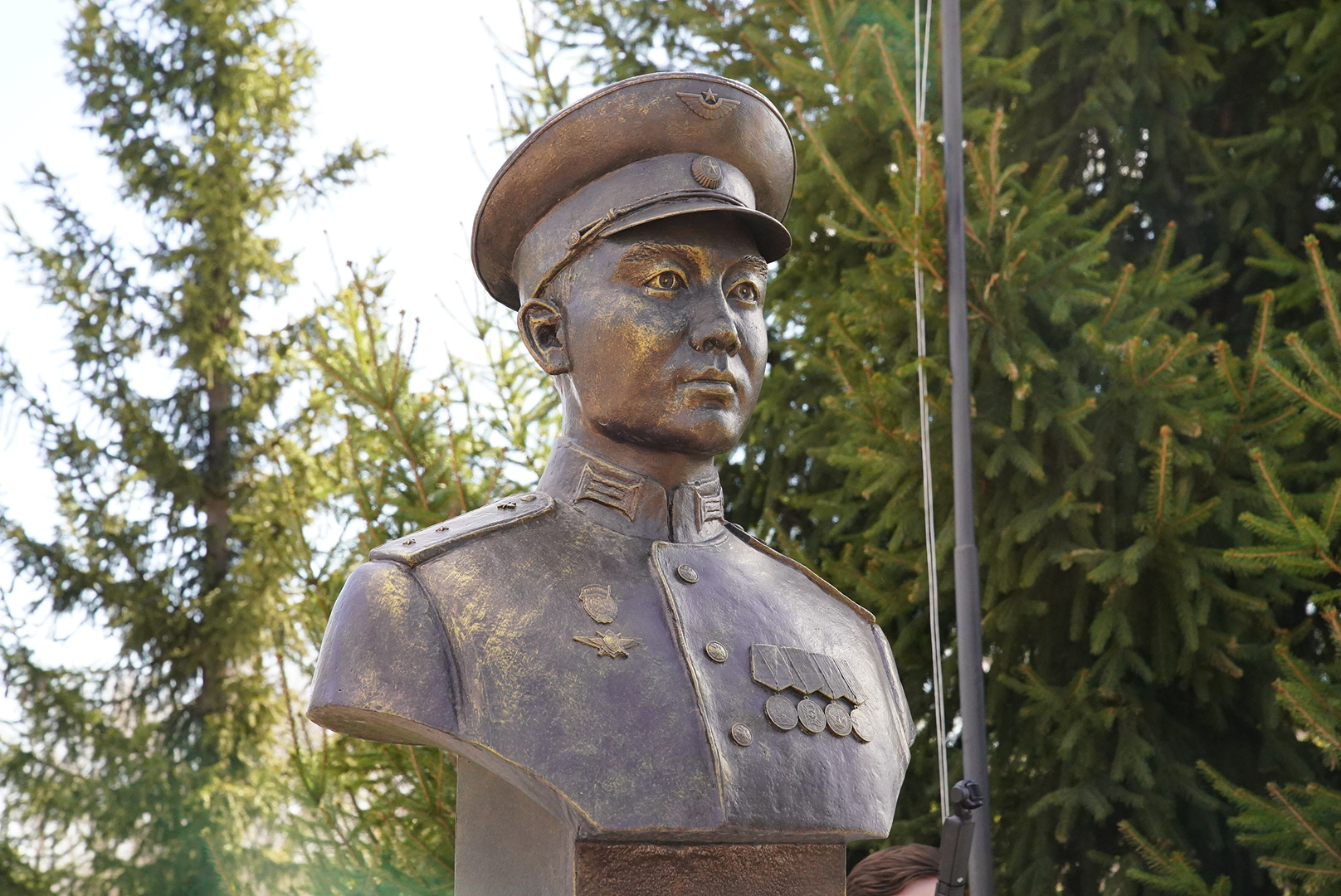 Глава Башкирии почтил память Героя России Тамерлана Ильгамова