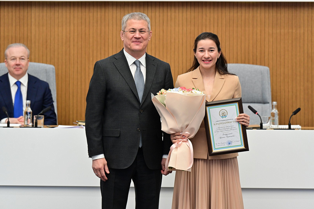 Глава Башкортостана отметил заслуги выдающихся спортсменов республики