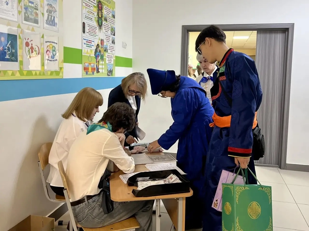 70 юных лингвистов из разных регионов России на «Агидели»