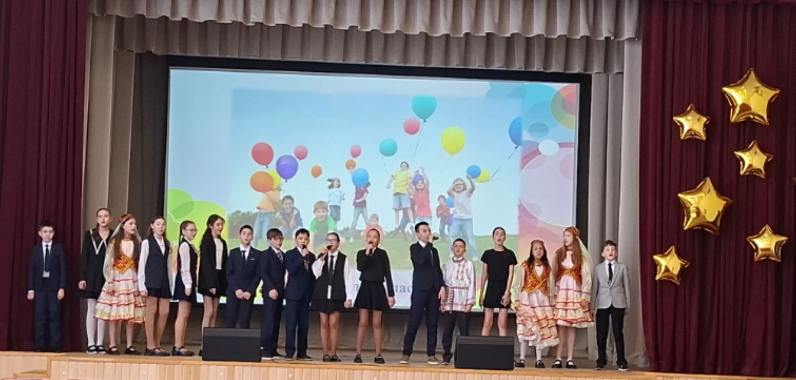 Праздник семейных историй