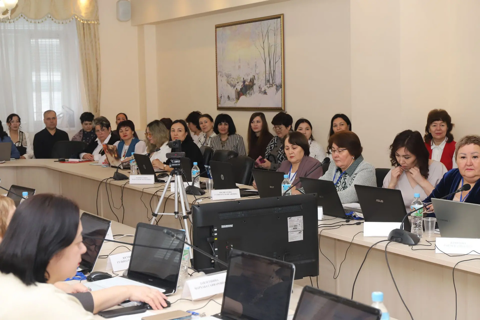 Өфөлә «Башҡорт теле һәм әҙәбиәте йыл уҡытыусыһы» төбәк-ара конкурсы башланды