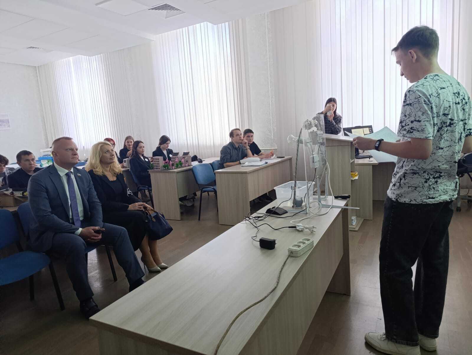 В Уфе прошел региональный этап конференции «Юные техники и изобретатели»