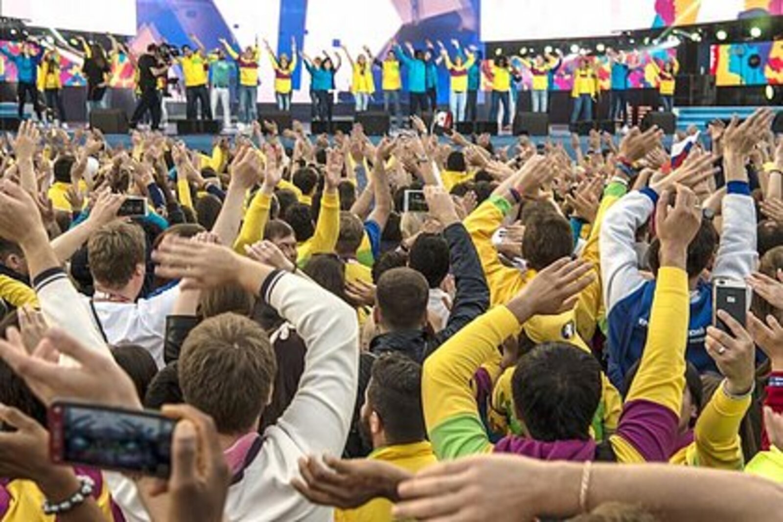 Президент РФ Владимир Путин считает, что в перспективе будет возможно вновь провести Всемирный фестиваль студентов и молодежи