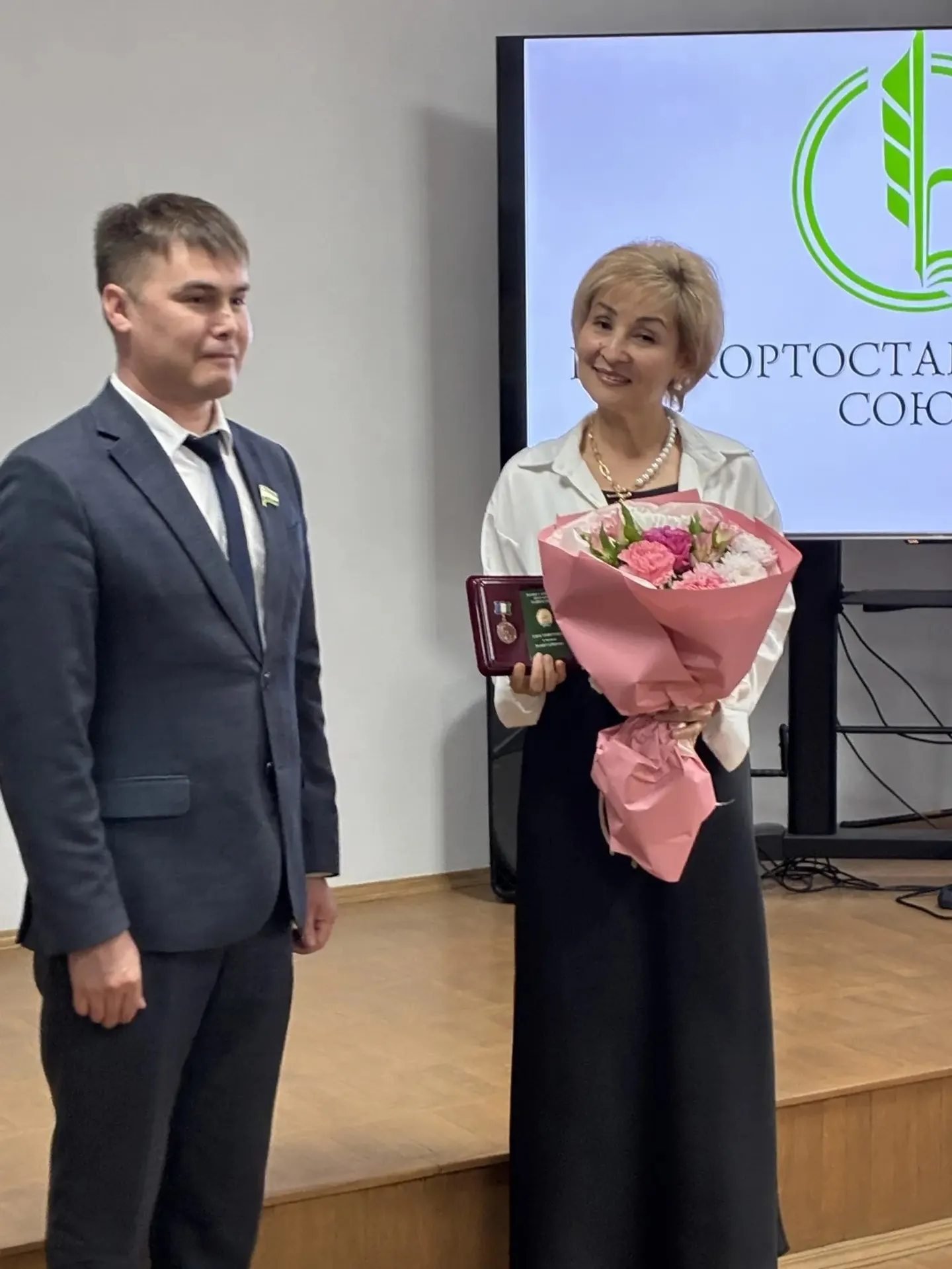 Рәми Ғарипов миҙалының тәүге лауреаттарын ҡотлайбыҙ!