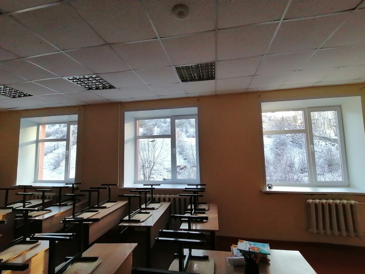 Махсус хәрби операция яугире Илдар Һаҙыев тыуған мәктәбенә ярҙамлашҡан